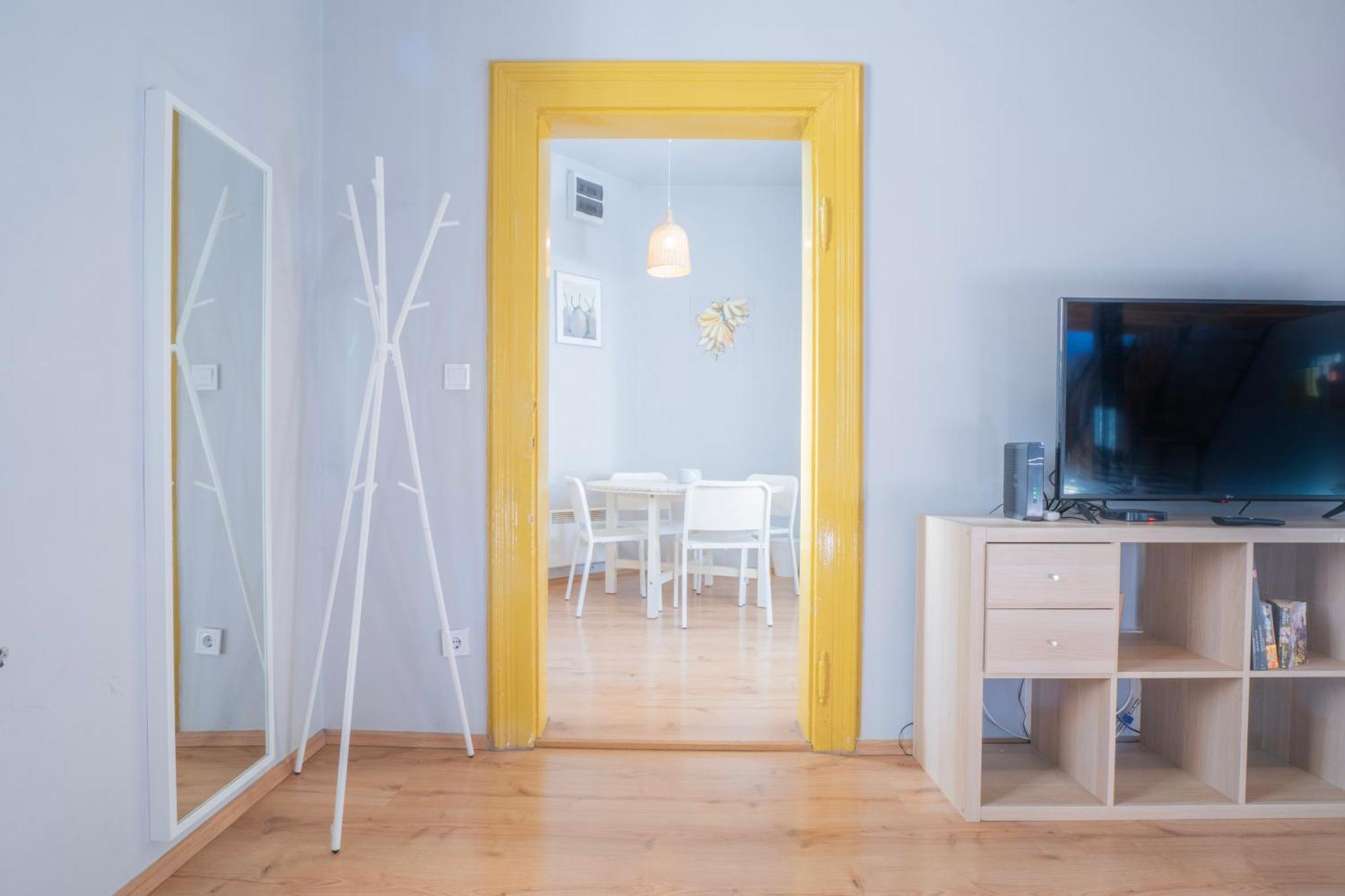 Klau10 Studio Apartment In Party District. Budapest Exterior photo